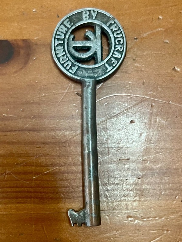 ORNATE LARGE ART DECO TRUECRAFT FURNATURE KEY c1930's