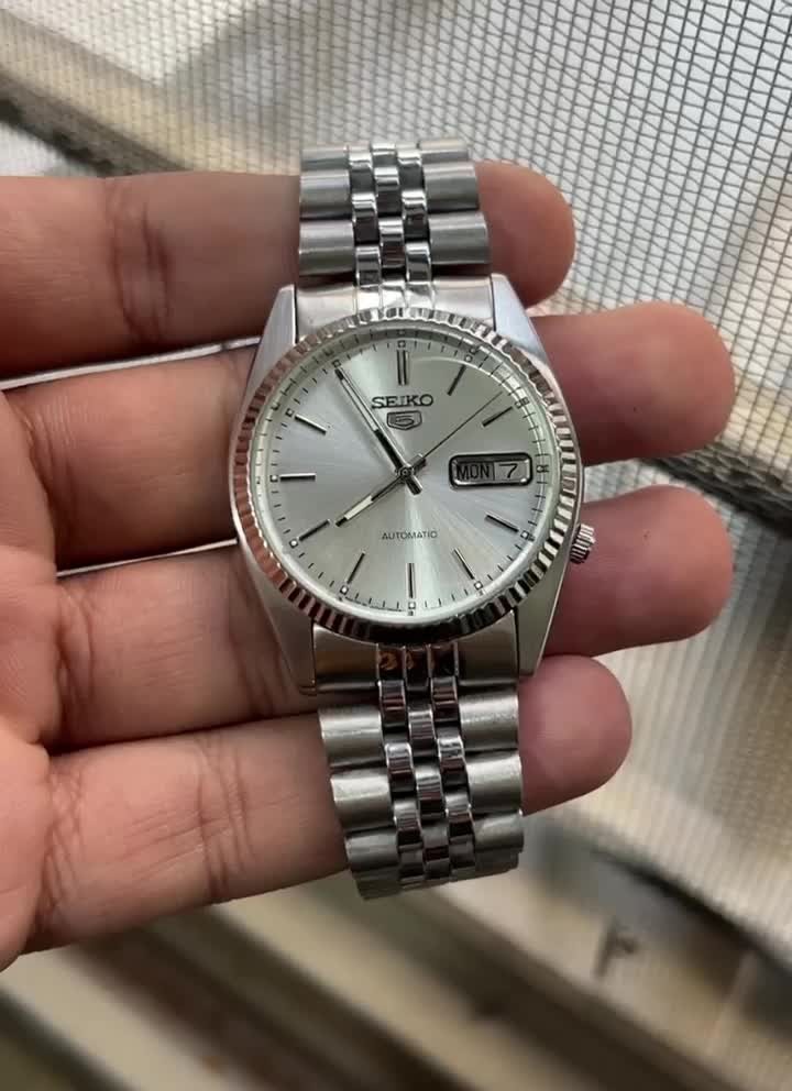 Rare Seiko 5 Automatic 17 jewels Silver Dial(change) Japan Mens