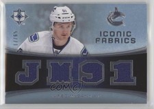 2015 Upper Deck Ultimate Collection Iconic Fabrics 17/65 Jared McCann #IF-JM b9t