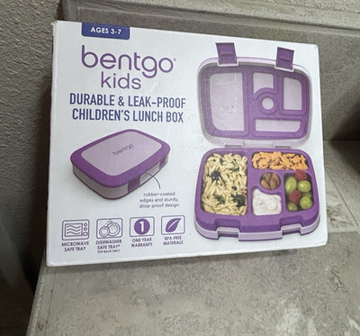 NEW Bentgo Kids Bento Style 5 Compartment Lunch Box Purple New in Box (open)
