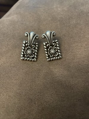 *NWNT*Vintage BRIGHTON Dogflower Silver Post Earrings Flowers Traditional Square