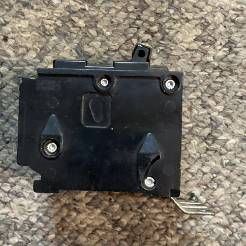 INTERRUPTOR DE CIRCUITO ATORNILLADO SIEMENS B3100H 100 AMP - Imagen 2 de 6