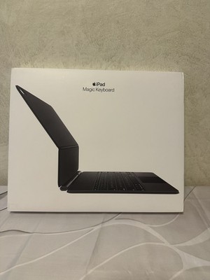 Apple Magic Keyboard iPad Air 13'' M3/M2 A3340 Italienisch QWERTY - Neuwertig Schwarz