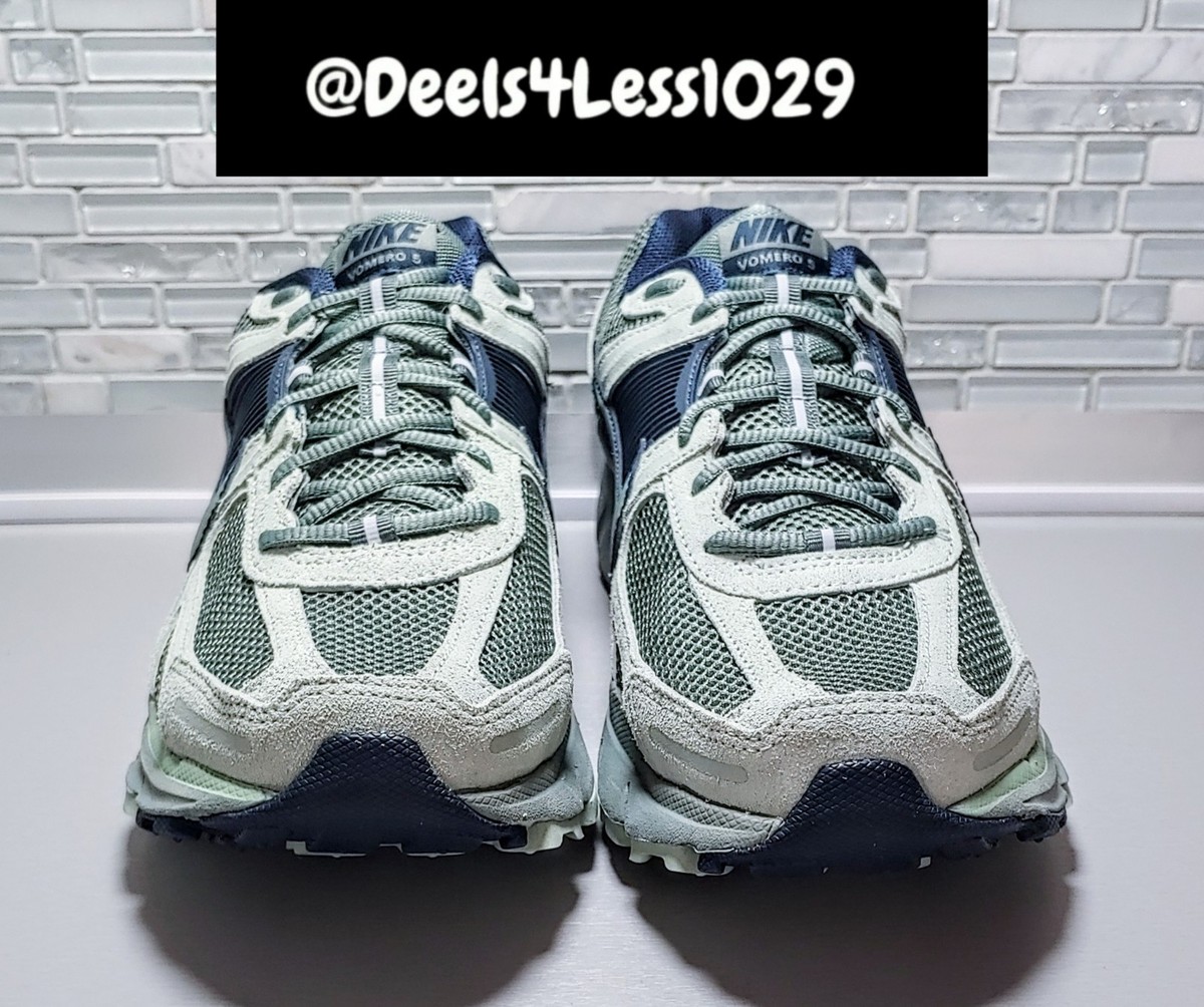 Nike Air Zoom Vomero 5 Running Mens Size 11 Seafoam Clay Green