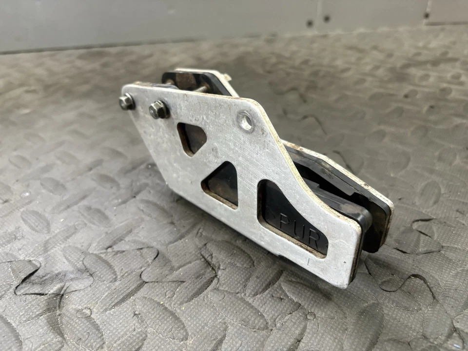 Yamaha WR426F YZ125 YZ250 1999-2002 OEM protector de cadena guía deslizante 4XM-22128-00-00 Foto 2 de 4