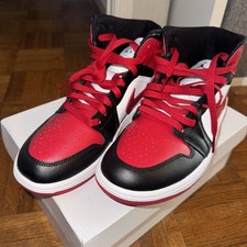 [BQ6472-079] Womens Air Jordan RETRO 1 MID 'ALTERNATE BRED TOE' nikki bella 9.5