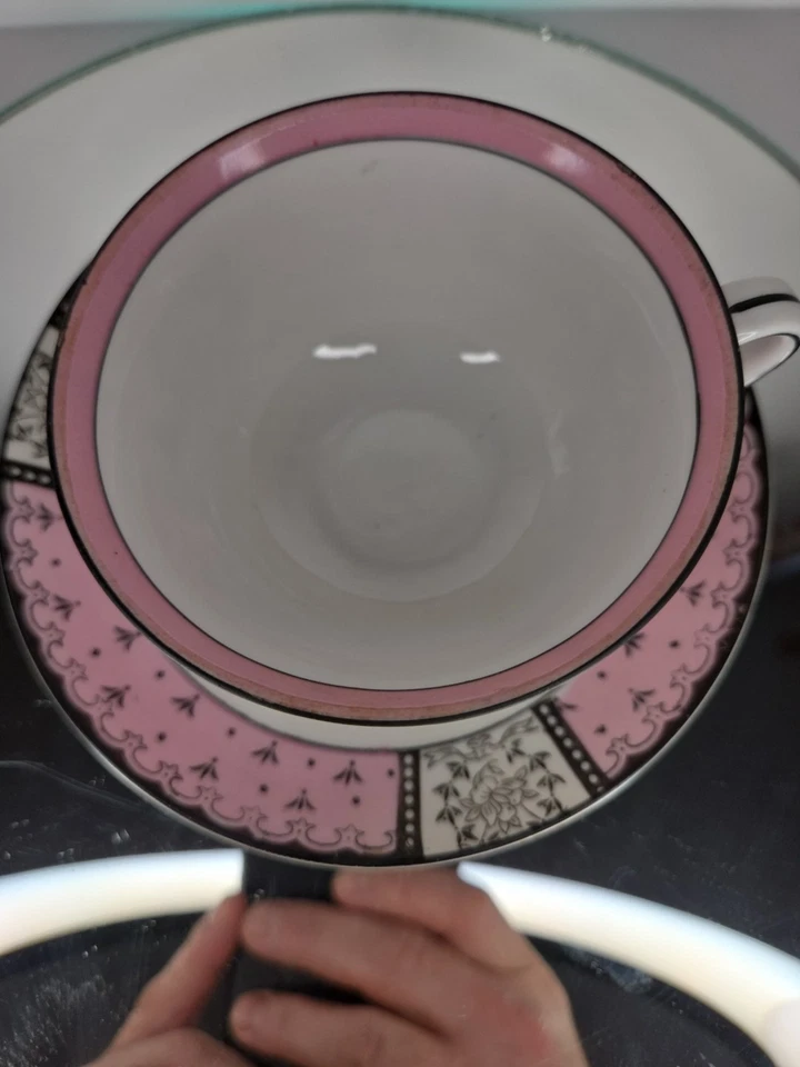 Noritake M Pintado a Mano Hecho en Japón Rosa Blanco Negro Borde Floral Foto 3 de 4