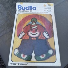 Bucilla Latch Hook Decor Wall Hanging Kit Happy Go Lucky Clown 20"x 27   13016