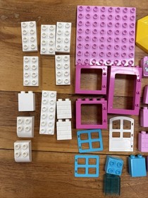 LEGO Duplo 10844 Minnie Mouse Bow-tique INCOMPLETE 41 pieces