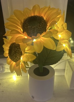 Shimmering Sunflower Light By Twinkling Tree New In Open Box