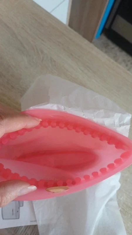 Tupperware Ultimate Silicone Bag 540 ml Rose NEUF avec étiquette - Photo 2/2