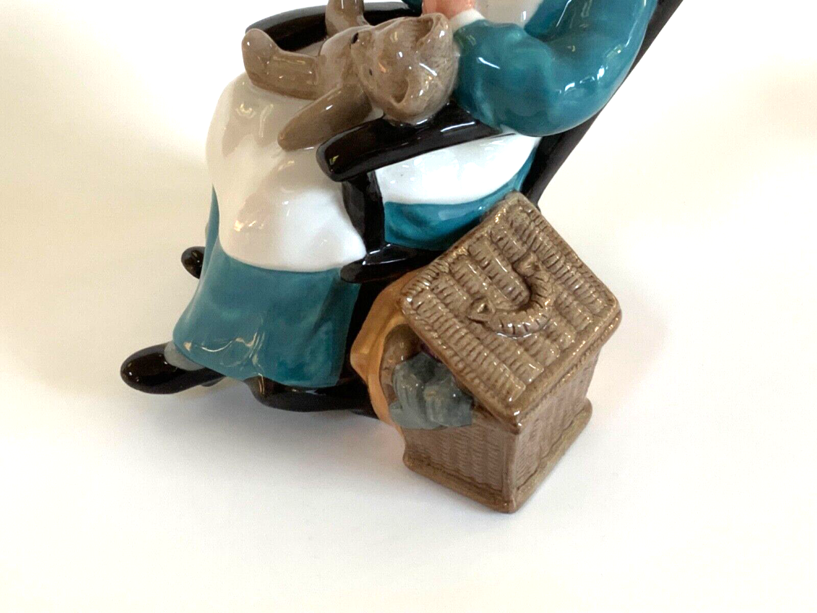Picture 6 of 11