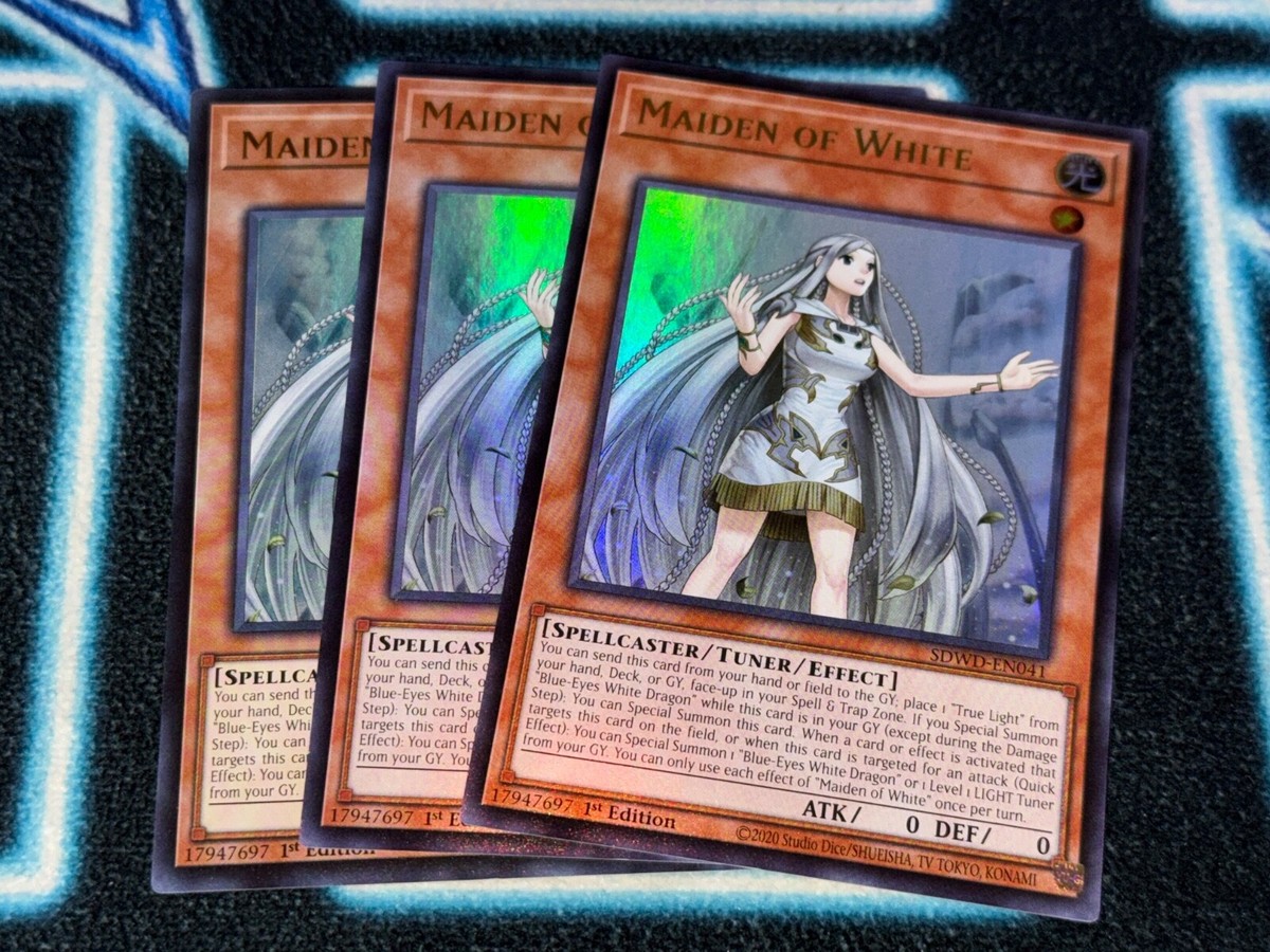 1999年製 BLUE-EYES WHITE DRGN トレーディングカード 1999年製 BLUE-EYES WHITE DRGN トレーディングカード - メルカリ