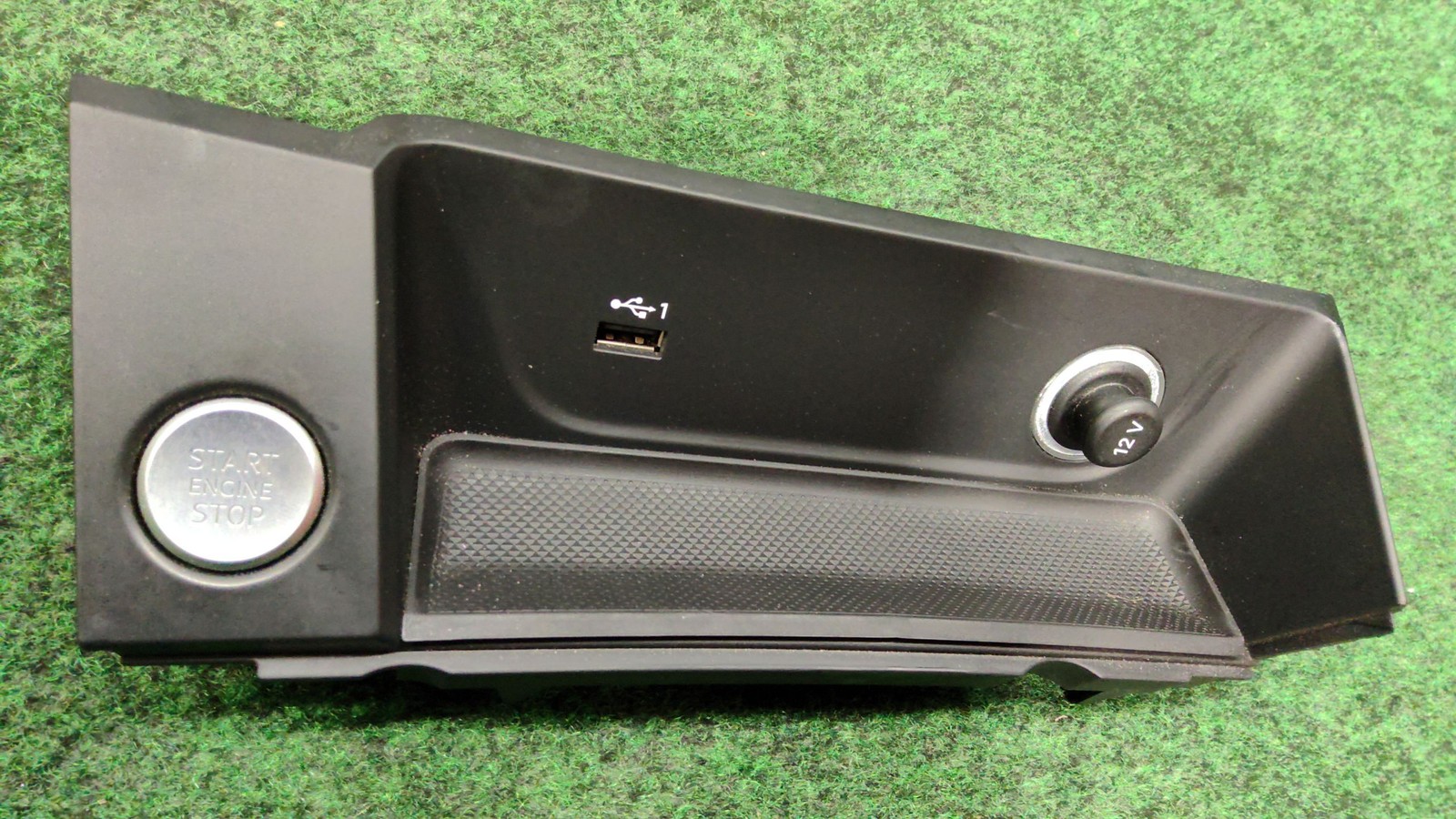 2018-2025 Audi A5 Stowage Compartment Oem 8w1864131c