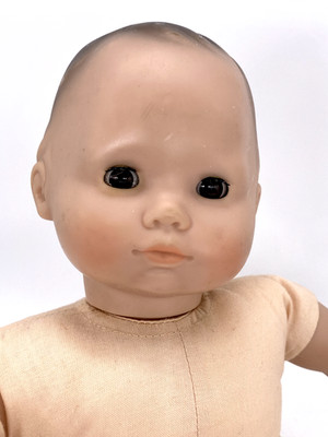 American Girl Bitty Baby Doll 19 H9 Light Skin Brown Eyes  Pleasant Company 