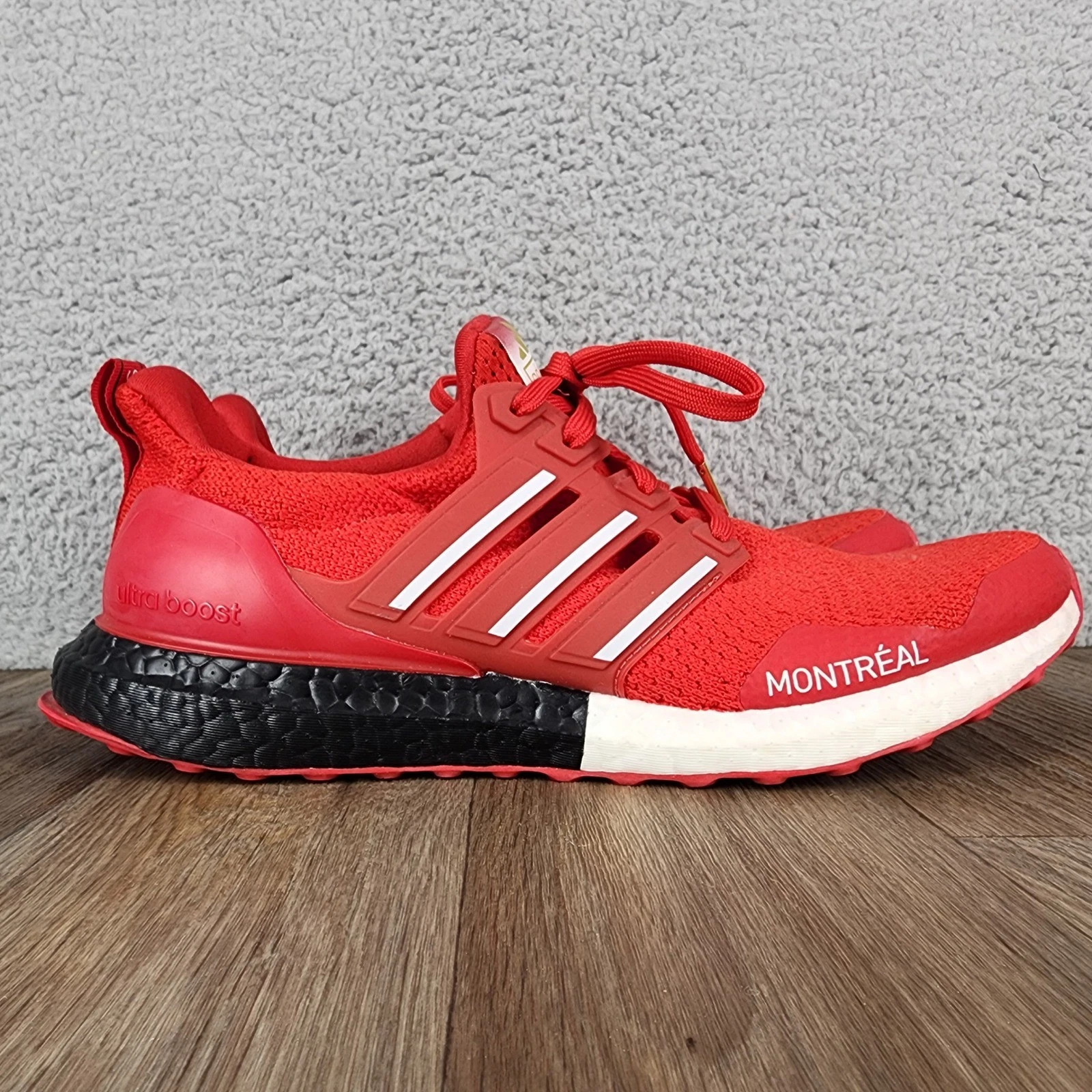 Adidas Ultra Boost Montreal Red White Men's Running Shoes Size 9 FY3426
