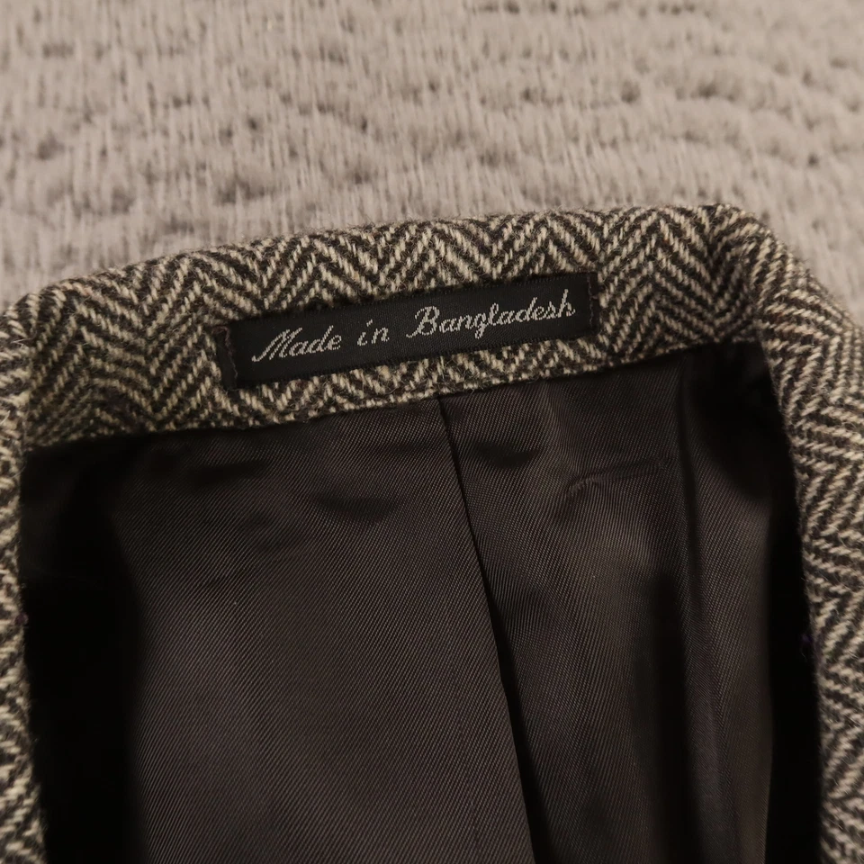 Donegal Tweed Jacket M Gray Herringbone Flecked 100% Wool Blazer Sport Coat 41R - Image 3 of 4