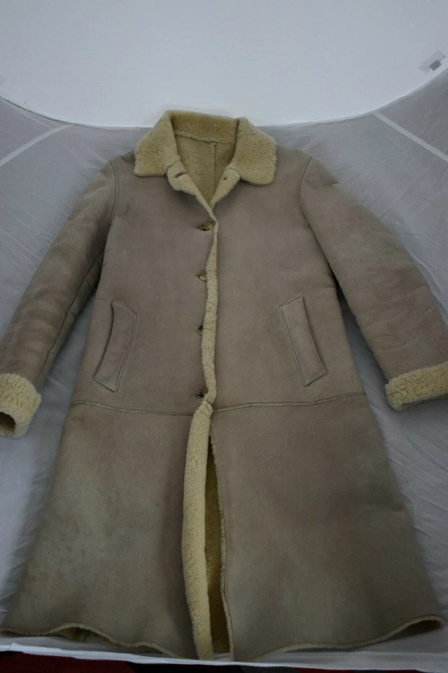 Burberry Beige Long Sheepskin Shearling Button Jacket Trench Coat Womens UK8 US6 - Image 2 of 4
