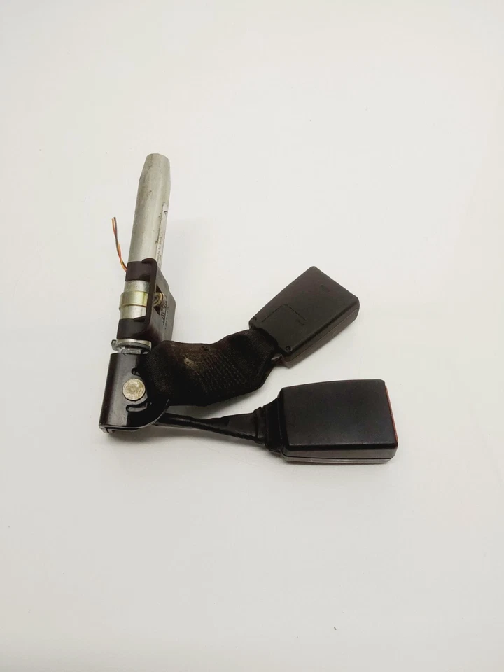 Mercedes-Benz C240 2003 cierre de hebilla de cinturón de seguridad trasero izquierdo OEM A2038681339 Foto 4 de 4