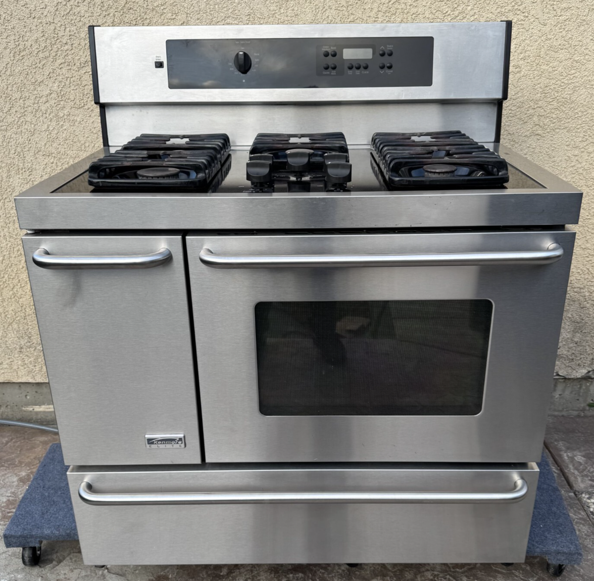 Kenmore Elite Dual Fuel Range 40”, Burners, Electric Ovens