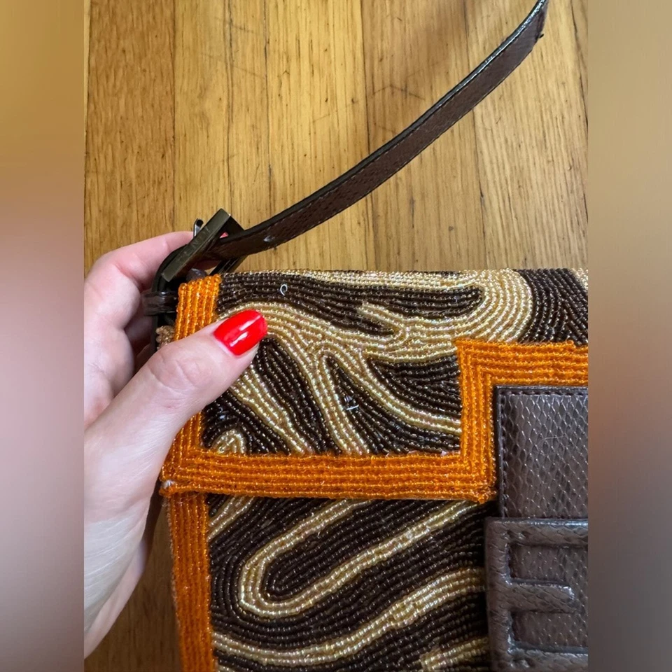 Bolso Baguette Fendi Finales 90 Principios Y2K Cuentas Foto 4 de 4