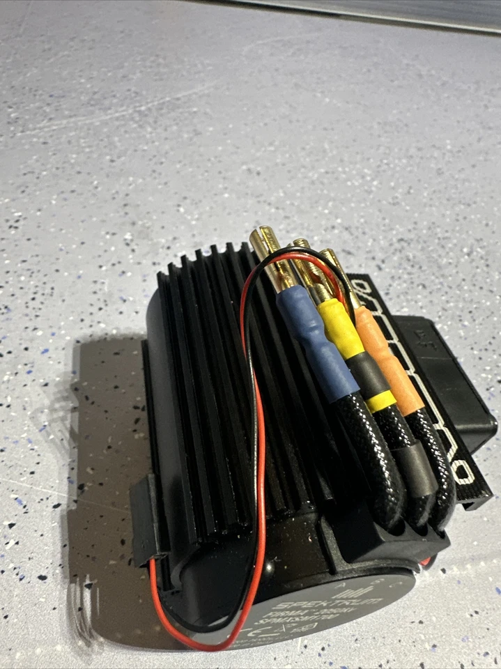 Spektrum Firma Smart 2050Kv Motor Felony Infraction Typhon Kraton 6s Foto 3 de 4