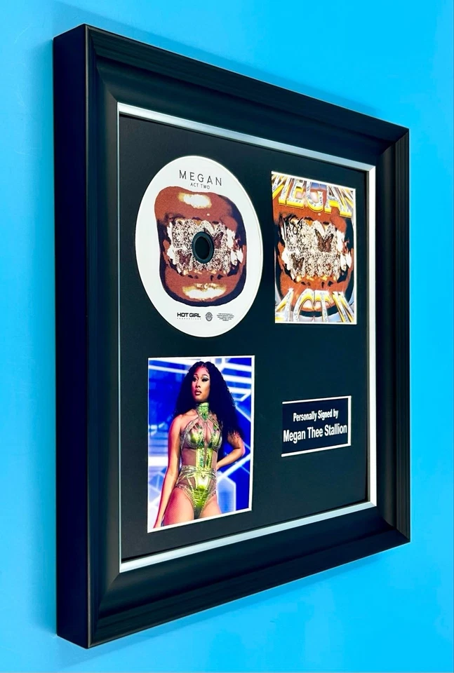 Megan Thee Stallion SIGNED ACT II Luxury Autographed CD Photo Music Display &COA - Image 2 of 4