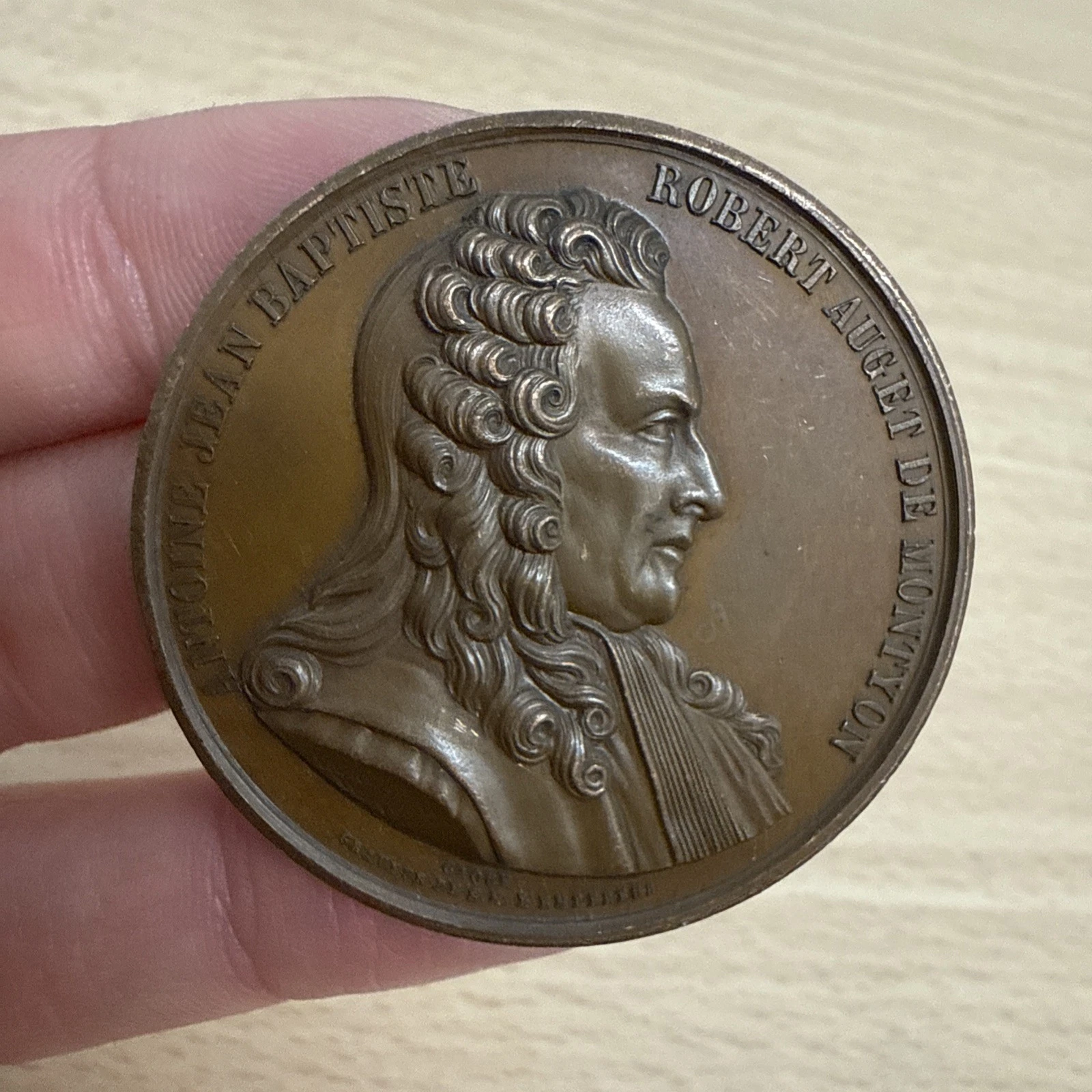 Médaille Ville De Paris Onzième Arrondissement En Cuivre