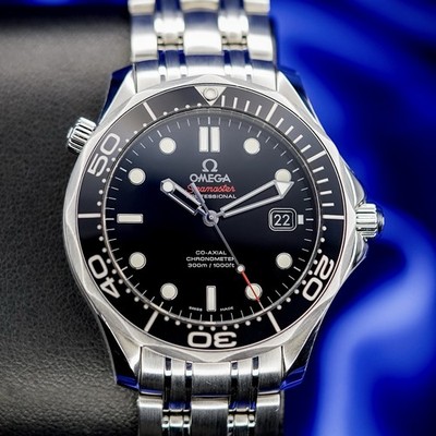 2021 Omega Seamaster Diver 300M 212.30.41.20.01.003 41mm Black Dial box & papers