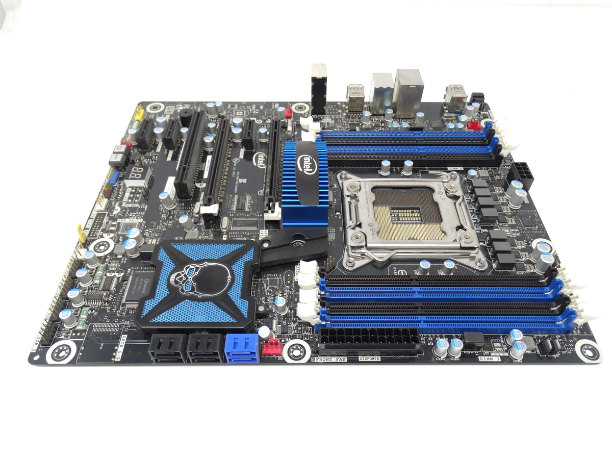 Intel Socket (R) LGA2011 DDR3 non-ECC X79 Extreme Series ATX