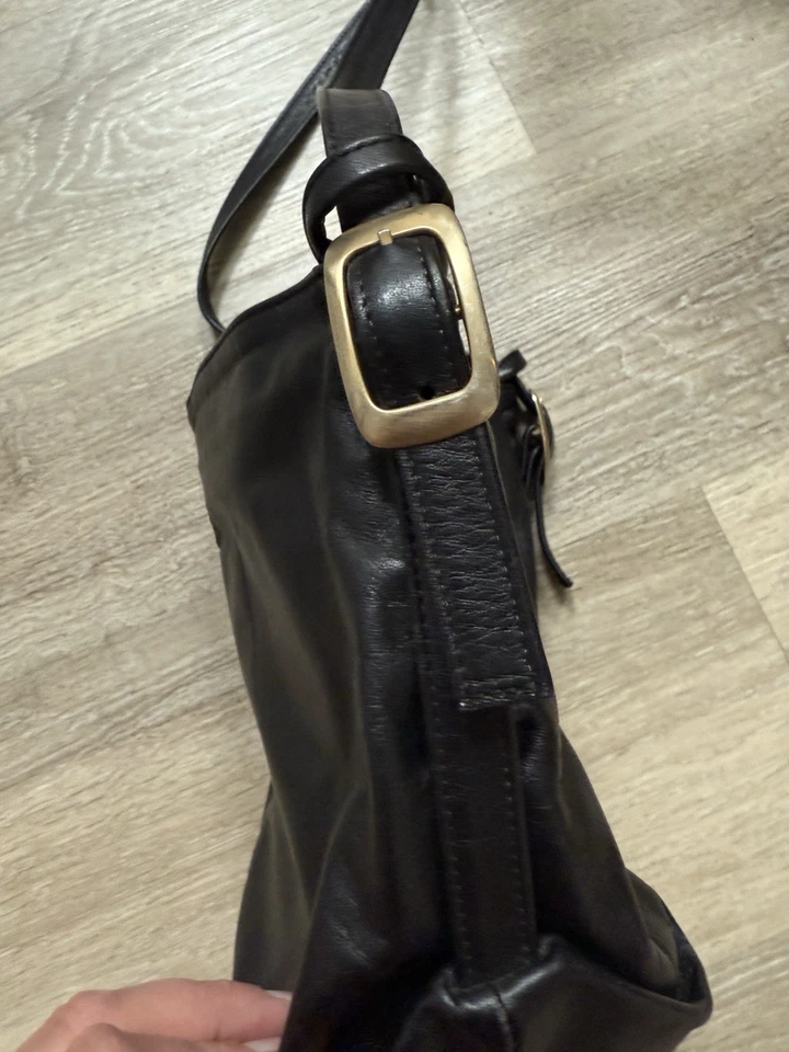 Vintage SAS Black Handsewn Leather Shoulder Bag Made in USA . - Image 3 of 4