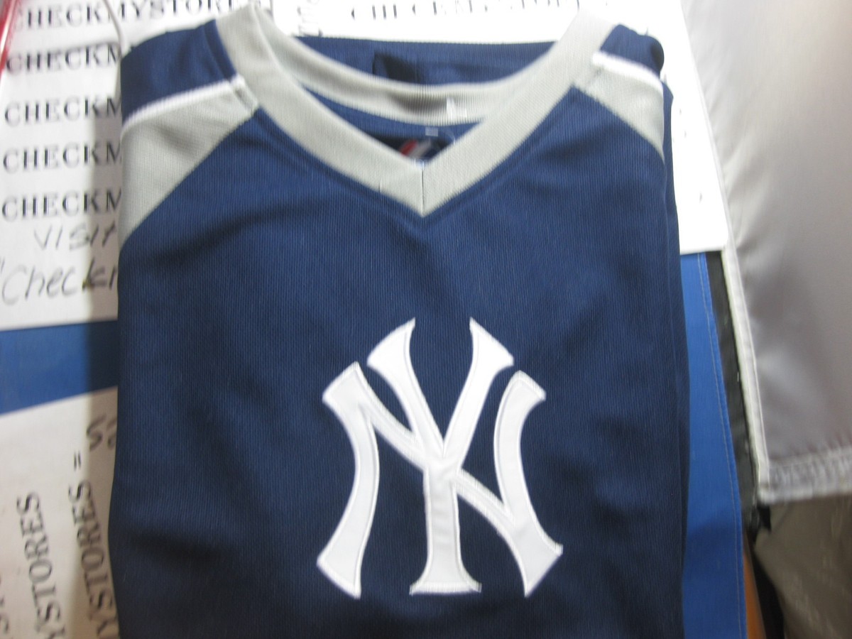 NWT NEW YORK NY YANKEES T-SHIRT MAJESTIC GENUINE MLB PRODUCT