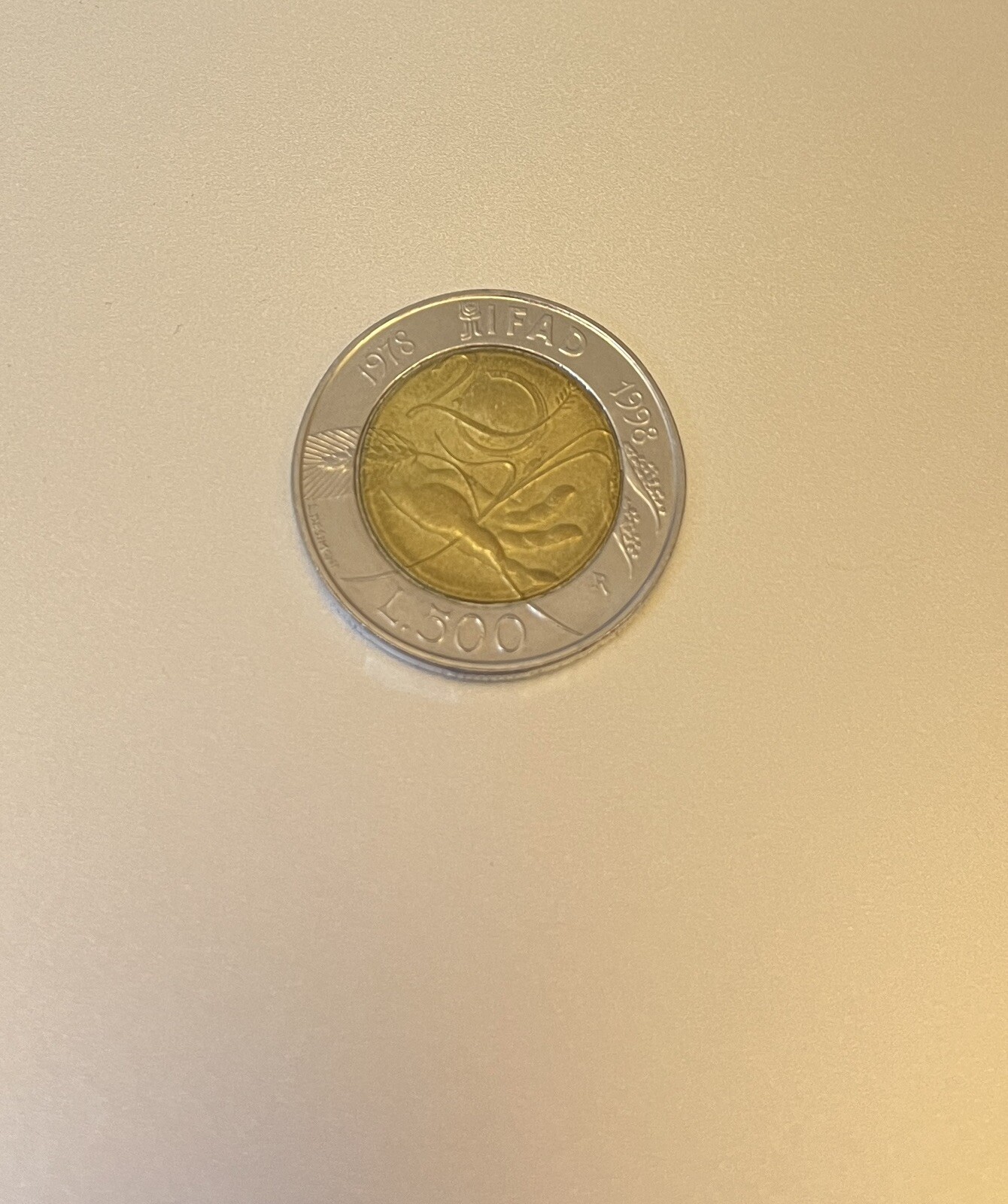 Foto 1 di 2