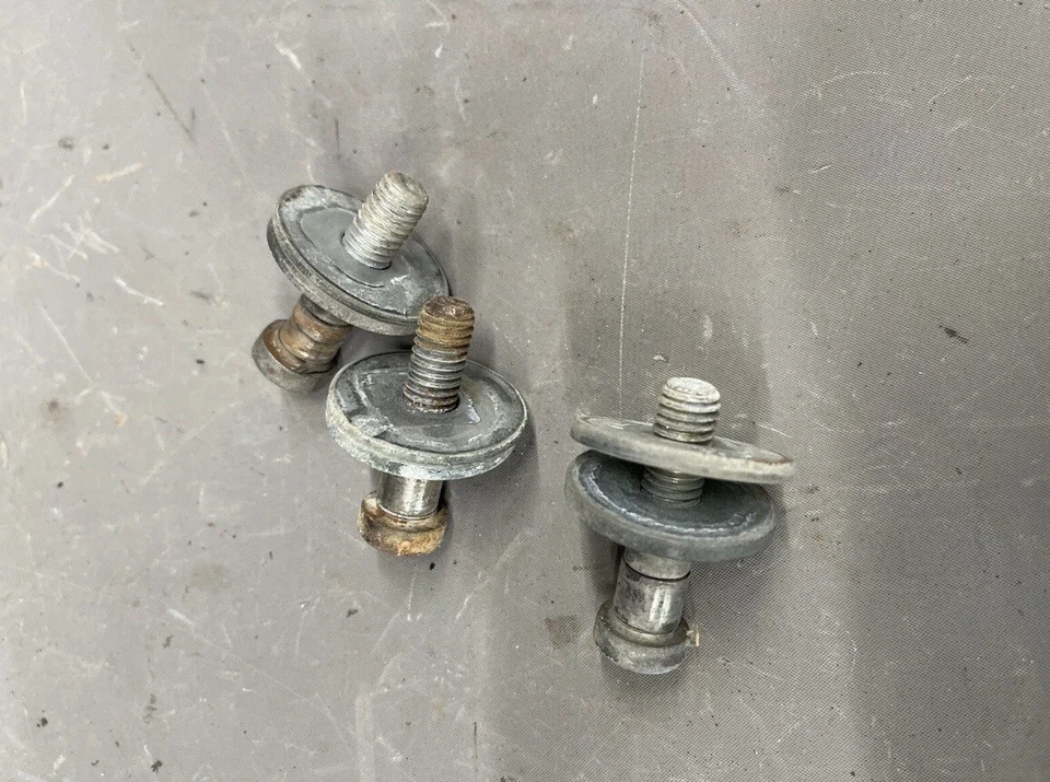 Impala Chevelle Camaro GTO 1965-1992 442 puerta jamba pestillo golpeador Firebird Nova Foto 4 de 4