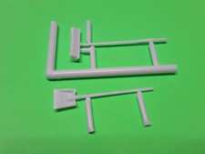 Peterbilt 359 Wrecker 125 Tow Truck Diorama Garage Gas Station Shovel Broom Lot