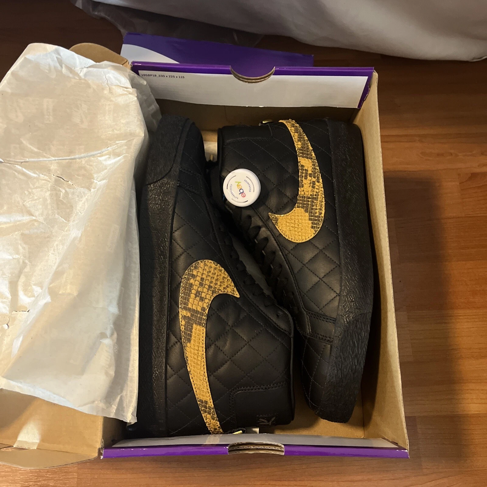 Baskets 10,5 supreme nike sb blazer noir moyen DV5078 001 Dead Stock Og All