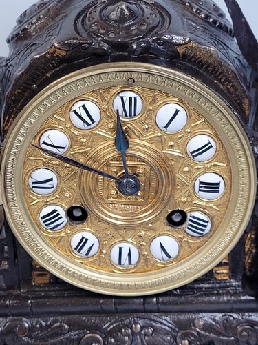 French Antique Gilt Metal Elephant Mantel Clock - Picture 17 of 24