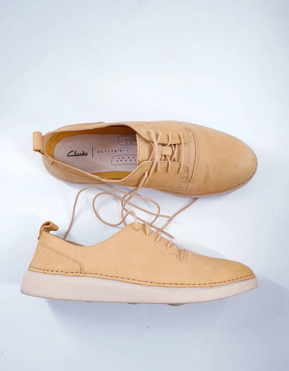 Clarks Active Air size 7.5 D 41.5 sand brown nubuck leather lace up loafers