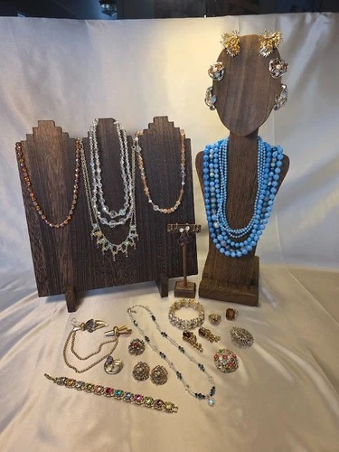 23 pc Vintage Costume Jewelry Kirks Folly Anne Klein Avon EMJ 925 clasp