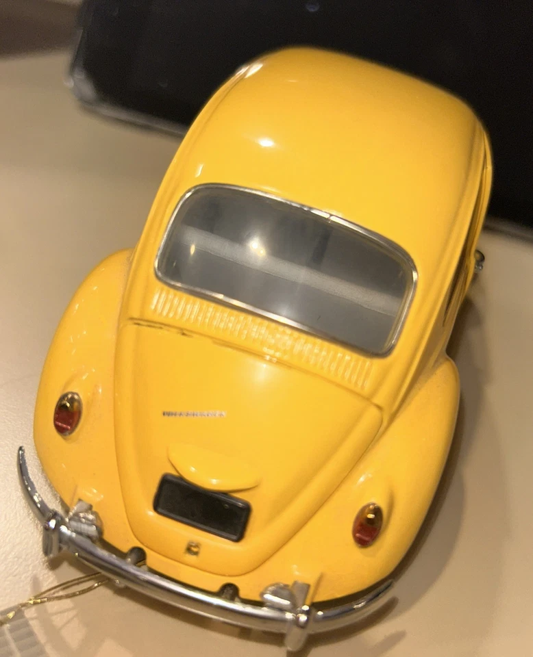 Modelo de precisión Franklin Mint 1992 - 1967 Volkswagen Beetle Bug amarillo Foto 3 de 4