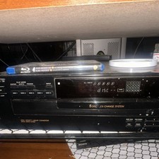 Sony CDP-C345 Compact CD Player - Black-tested it works and cd player works