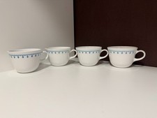 Set of 4 CORELLE CORNING Livingware Snowflake Garland Blue Tea Coffee CUPS Mugs