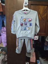 2t brand new disney sweatsuit, item 259