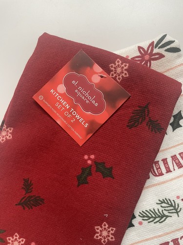 ST NICHOLAS SQUARE CHRISTMAS HOLIDAY Deli Navidad Kitchen Towels Set Of 2 - Picture 3 of 3