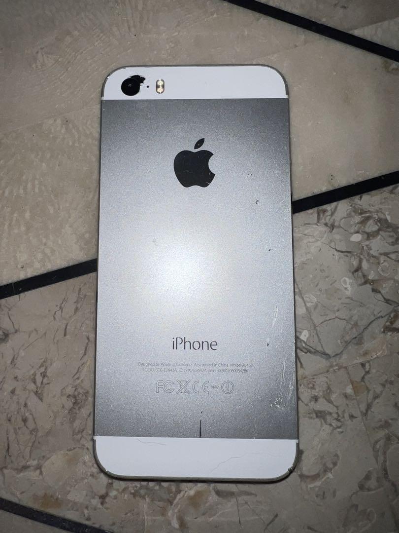 Apple - iPhone 5s Silver 64 GB docomo バッテリー新品 Amazon.co.jp: Apple iPhone 5s 16GB 4G Silver : Electronics