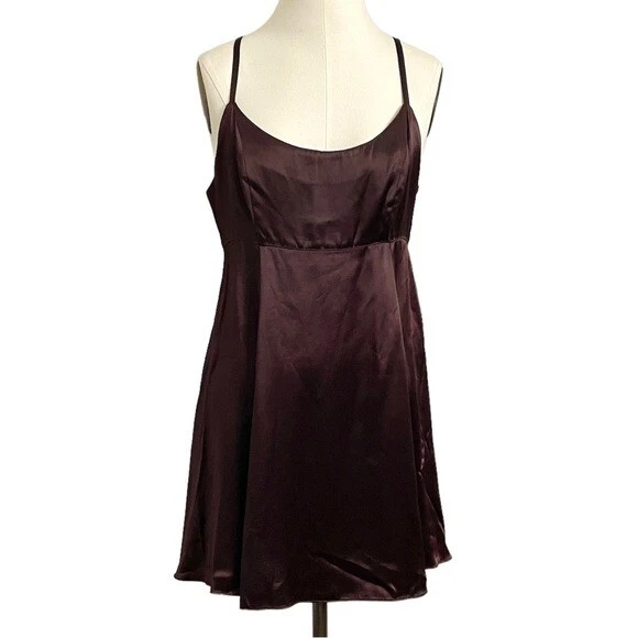 Mini Vestido Sin Mangas Vintage Y2K Betsey Johnson Ciruela Púrpura Satén - M/8-10 🇺🇸 Foto 3 de 4