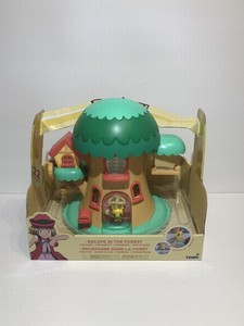 pokemon treehouse playset