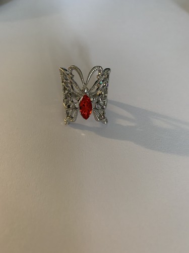 Bague Argentée Avec Grenat/rubis Synthétique Ovale - Taille 8, Neuf Sans Emballage