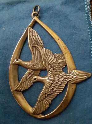 Vintage Wallace Sterling Silver 1972 Limited Edition Peace Doves Pendant