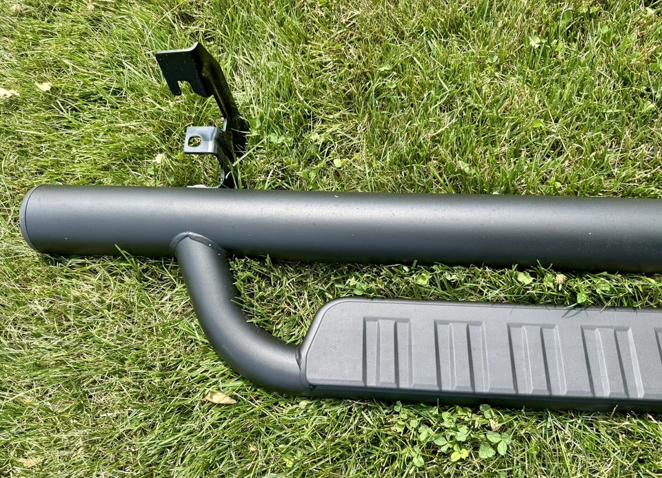 Оригинальный черный подножка GM Asst 2015-2019 Chevrolet Colorado 22929610 LHS со стороны водителя - Изображение 2 из 4